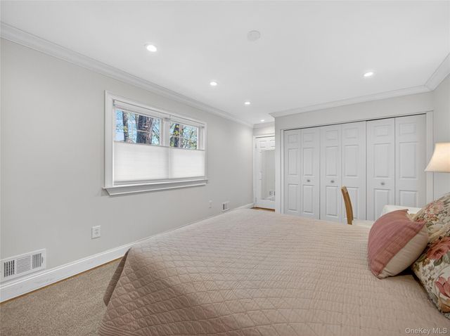 68 Bon Aire Circle P11, Suffern, NY 10901