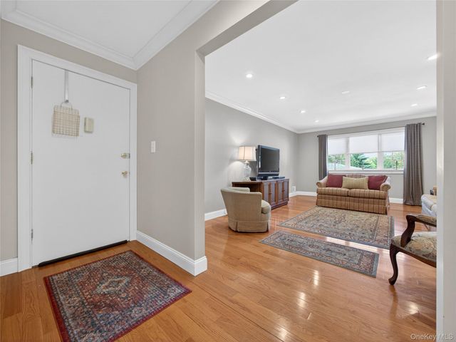 68 Bon Aire Circle P11, Suffern, NY 10901