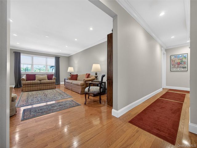 68 Bon Aire Circle P11, Suffern, NY 10901