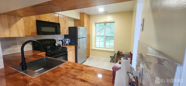 3106 Commons At Kingswood Drive, East Brunswick, NJ 08816