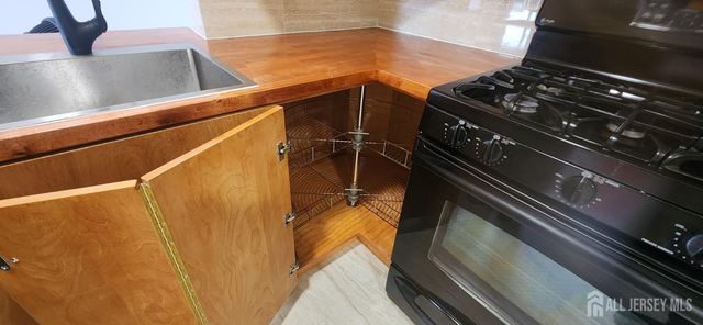 3106 Commons At Kingswood Drive, East Brunswick, NJ 08816