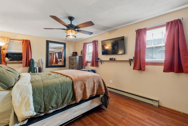 100 Chestnut 100, West Springfield, MA 01089
