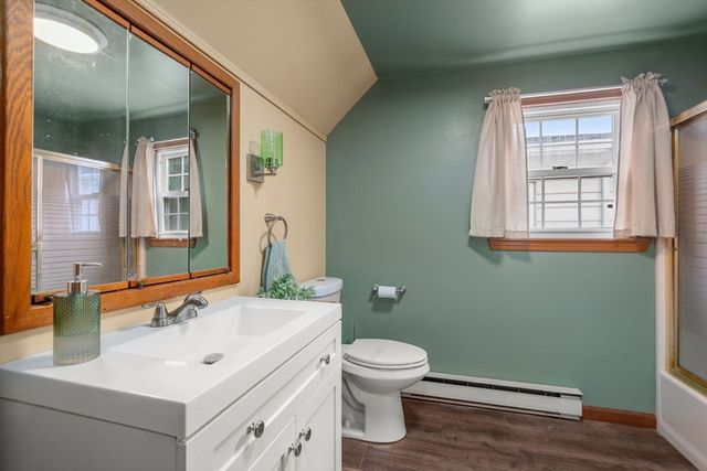 100 Chestnut 100, West Springfield, MA 01089