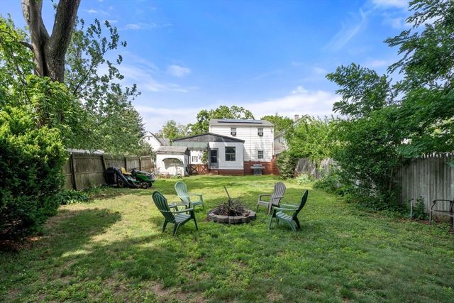 100 Chestnut 100, West Springfield, MA 01089