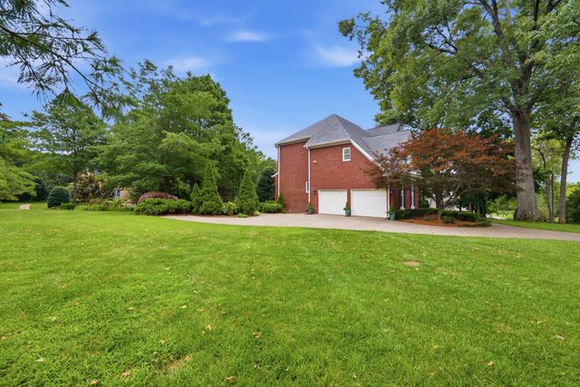 1076 Wilshire Way, Brentwood, TN 37027