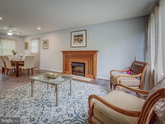 7910 LIVINGSTON RD, Oxon Hill, MD 20745