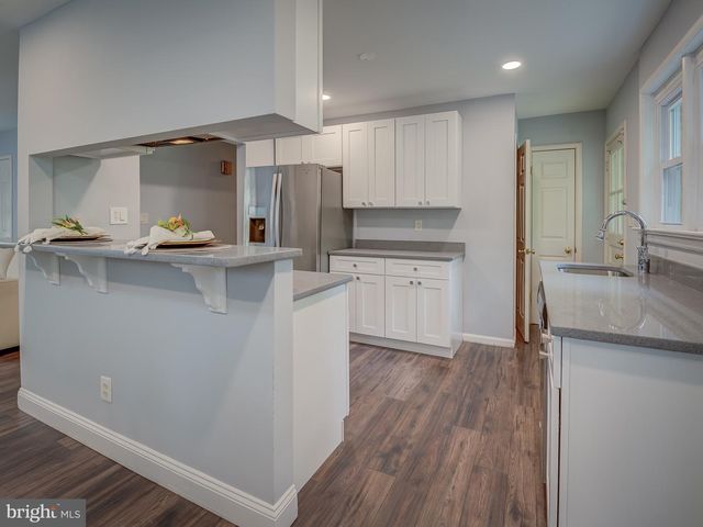 7910 LIVINGSTON RD, Oxon Hill, MD 20745