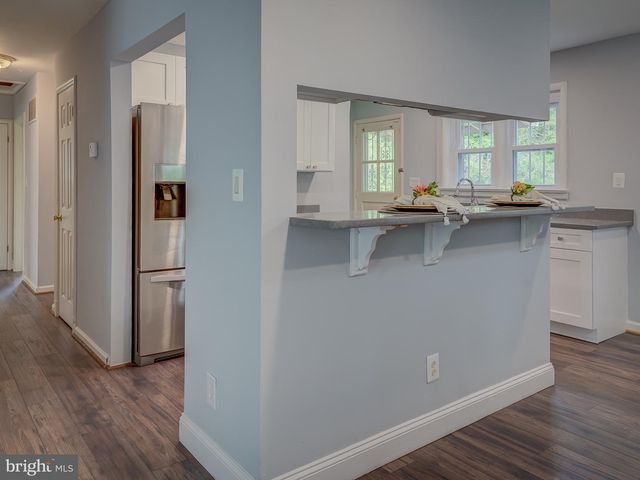 7910 LIVINGSTON RD, Oxon Hill, MD 20745