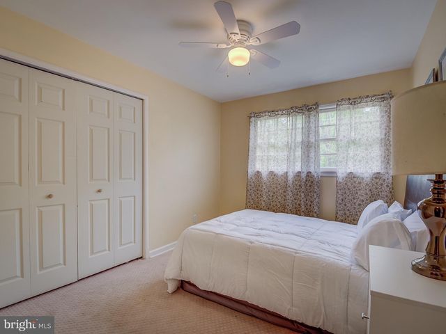 7910 LIVINGSTON RD, Oxon Hill, MD 20745