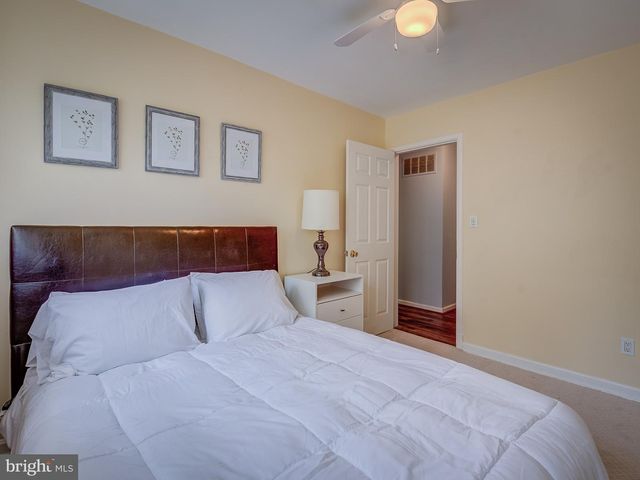 7910 LIVINGSTON RD, Oxon Hill, MD 20745