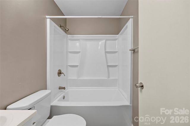 9408 Spruce Pine Place, Charlotte, NC 28210