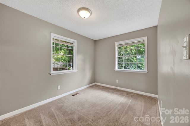 9408 Spruce Pine Place, Charlotte, NC 28210
