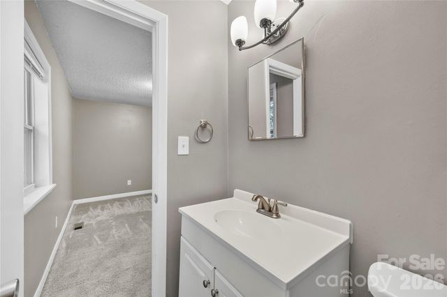 9408 Spruce Pine Place, Charlotte, NC 28210