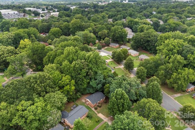 9408 Spruce Pine Place, Charlotte, NC 28210