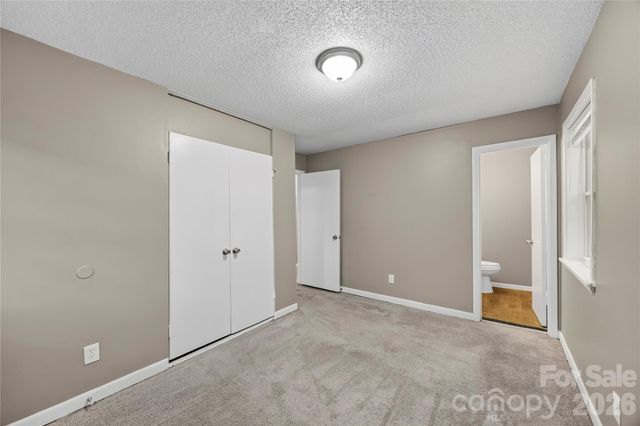 9408 Spruce Pine Place, Charlotte, NC 28210