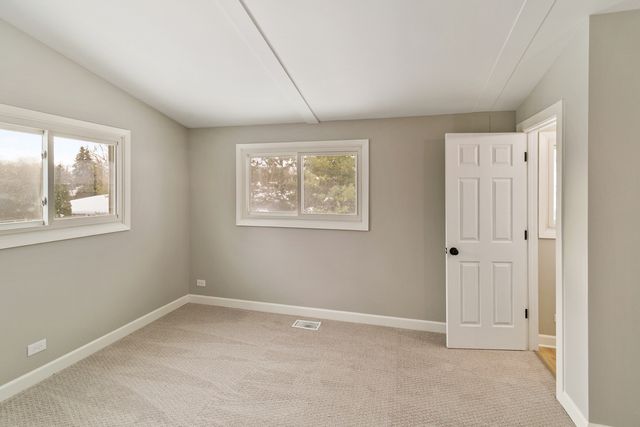 6305 Robert Road, Cary, IL 60013