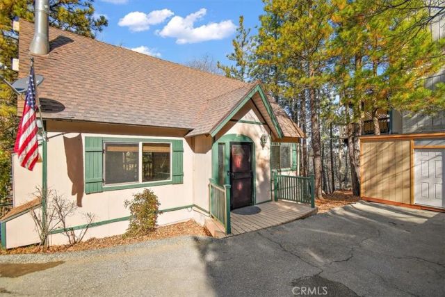 1241 Innsbruck, Lake Arrowhead, CA 92352