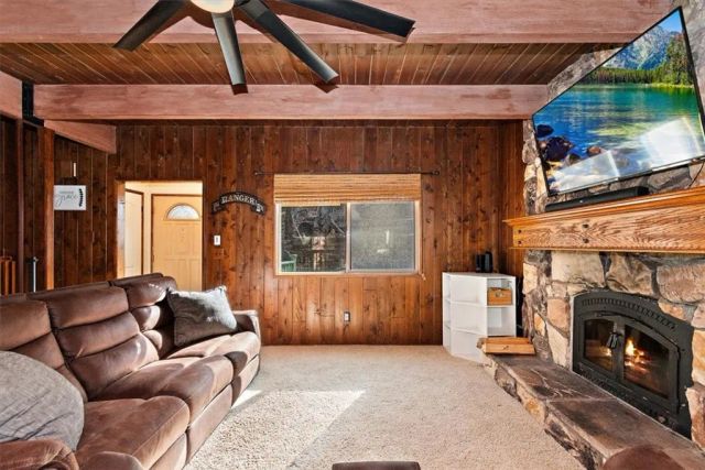 1241 Innsbruck, Lake Arrowhead, CA 92352
