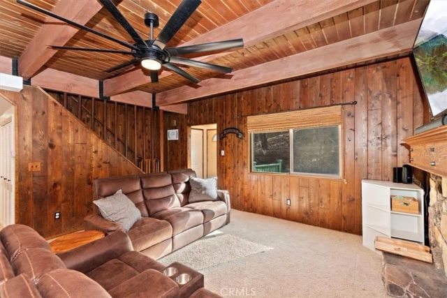 1241 Innsbruck, Lake Arrowhead, CA 92352