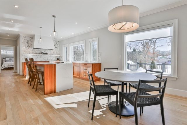 1 Whisper Way, Hopkinton, MA 01748