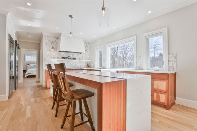 1 Whisper Way, Hopkinton, MA 01748