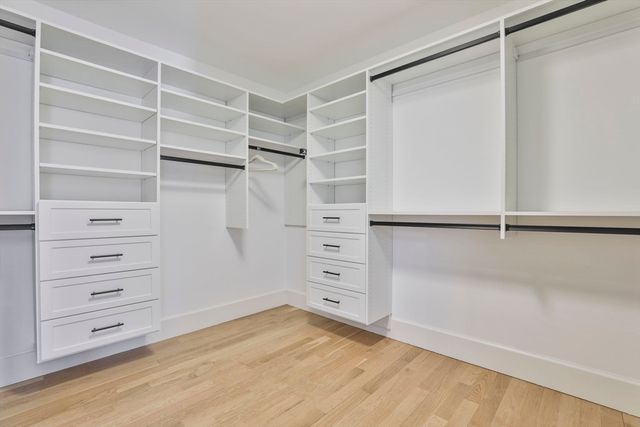 1 Whisper Way, Hopkinton, MA 01748