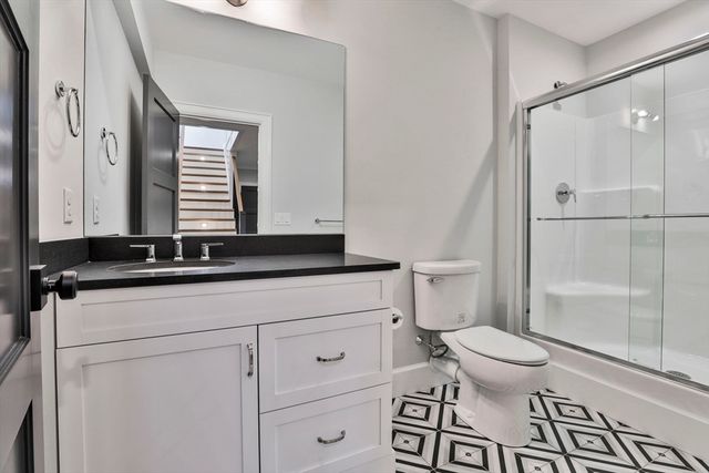 1 Whisper Way, Hopkinton, MA 01748