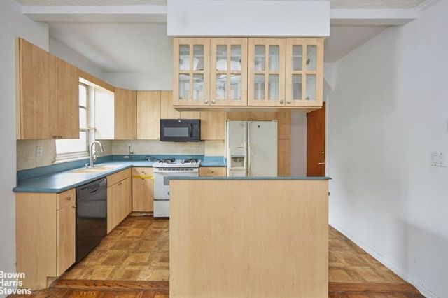61-57 77TH Place, New York City, NY 11379