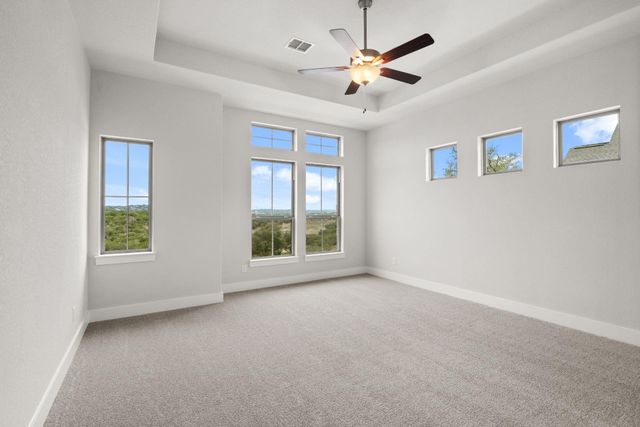 7732 Tessera PKWY, Lago Vista, TX 78645
