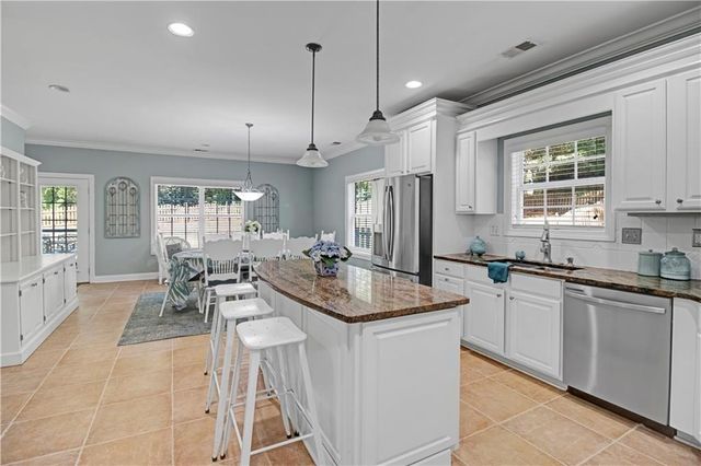 723 Euel Drive, Mcdonough, GA 30252