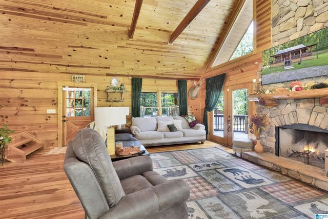 445 BERRINGTON LANE, Springville, AL 35146