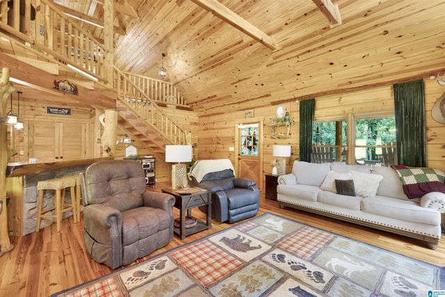 445 BERRINGTON LANE, Springville, AL 35146