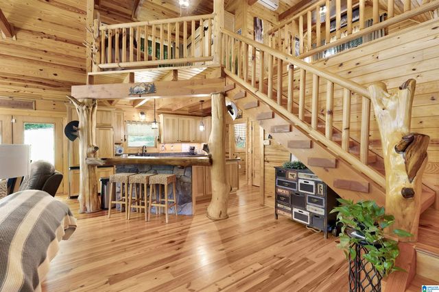 445 BERRINGTON LANE, Springville, AL 35146