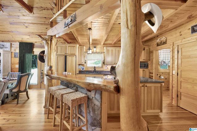 445 BERRINGTON LANE, Springville, AL 35146