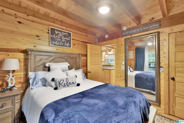 445 BERRINGTON LANE, Springville, AL 35146