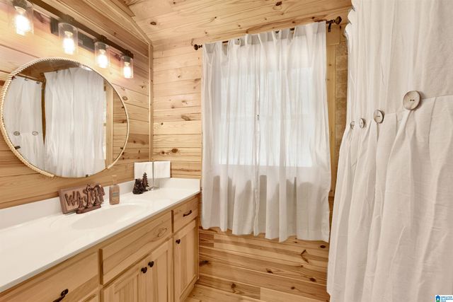 445 BERRINGTON LANE, Springville, AL 35146