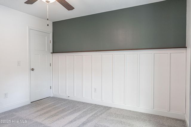 101 Bluegrass Court, Aberdeen, NC 28315