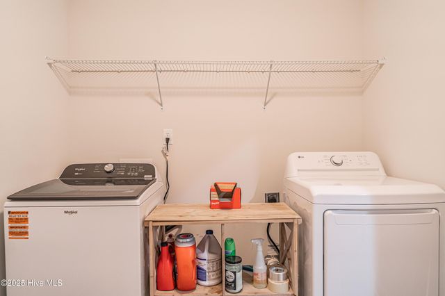 101 Bluegrass Court, Aberdeen, NC 28315