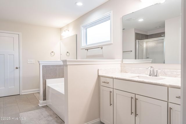 101 Bluegrass Court, Aberdeen, NC 28315