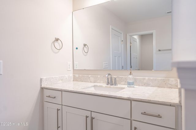 101 Bluegrass Court, Aberdeen, NC 28315