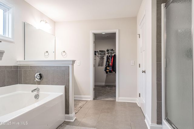 101 Bluegrass Court, Aberdeen, NC 28315