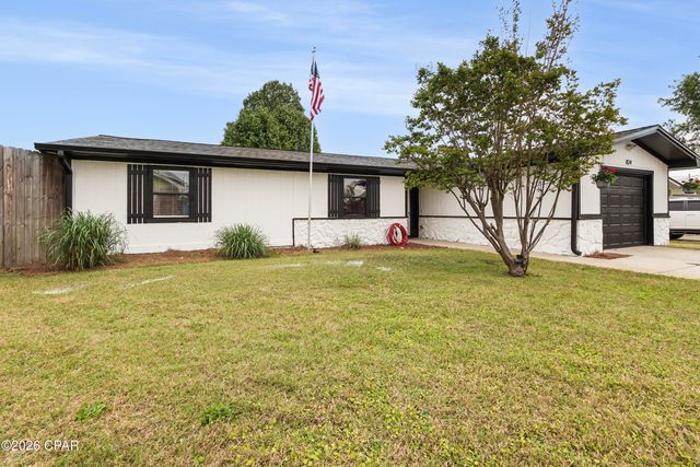 824 Jeremy Lane, Panama City, FL 32405