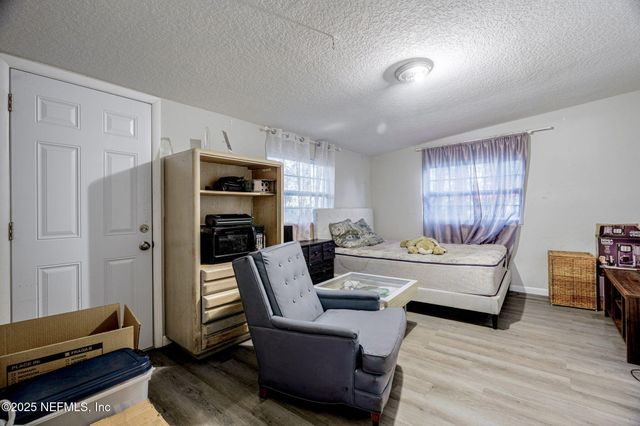 3008 CARREVERO Drive W, Jacksonville, FL 32216