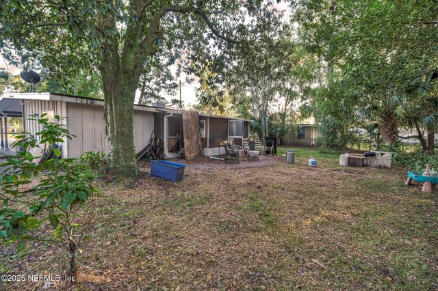 3008 CARREVERO Drive W, Jacksonville, FL 32216