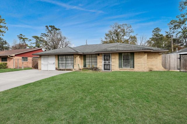 10340 Rebel Road, Houston, TX 77016