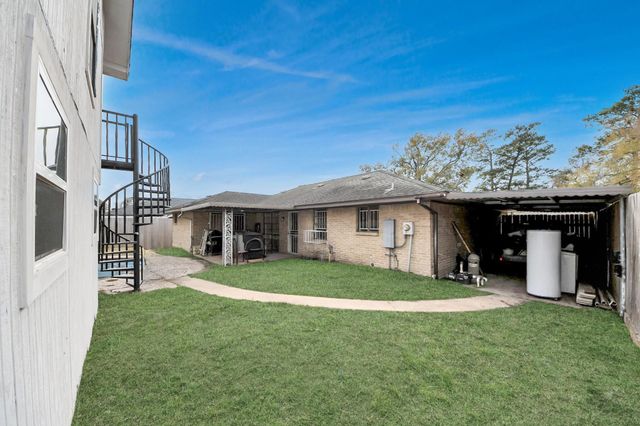 10340 Rebel Road, Houston, TX 77016