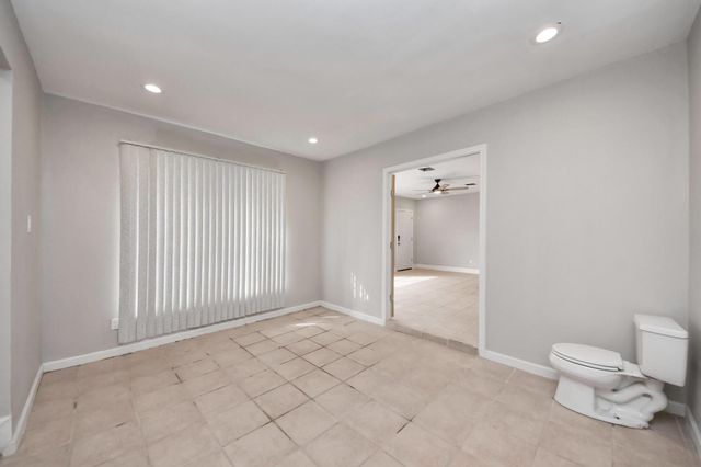 10340 Rebel Road, Houston, TX 77016