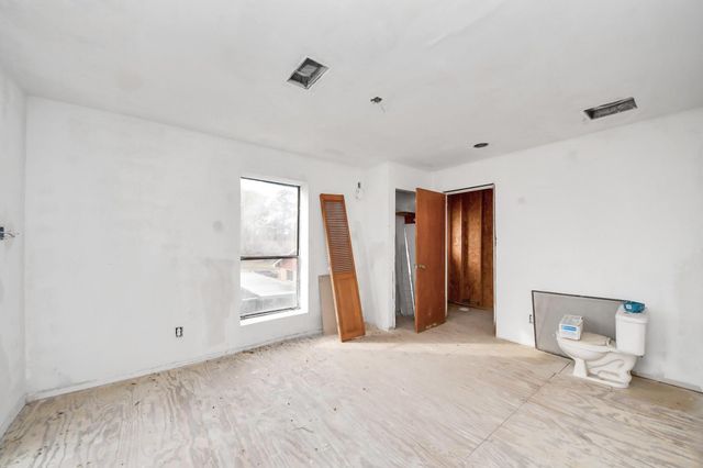 10340 Rebel Road, Houston, TX 77016