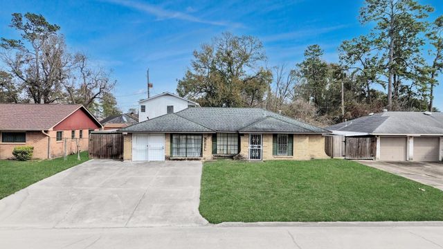 10340 Rebel Road, Houston, TX 77016