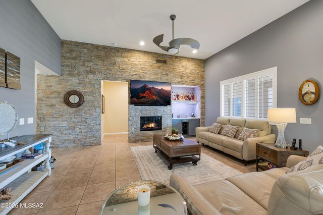 39514 S Windwood Drive, Tucson, AZ 85739